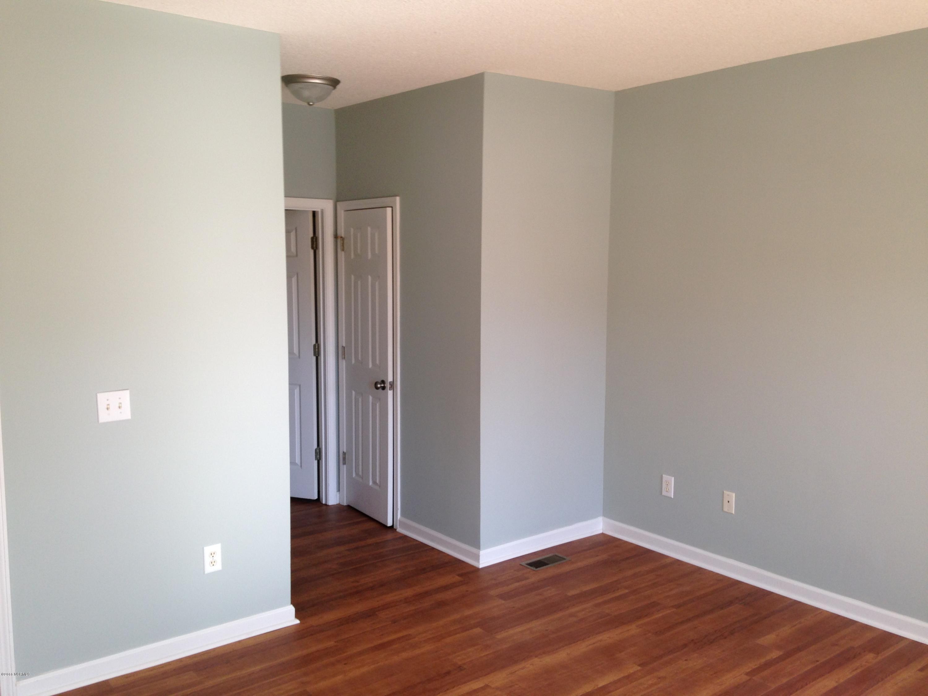 402 Ridge Road Wilmington, NC 28412 - Photo 12 of 19 IMG_5514