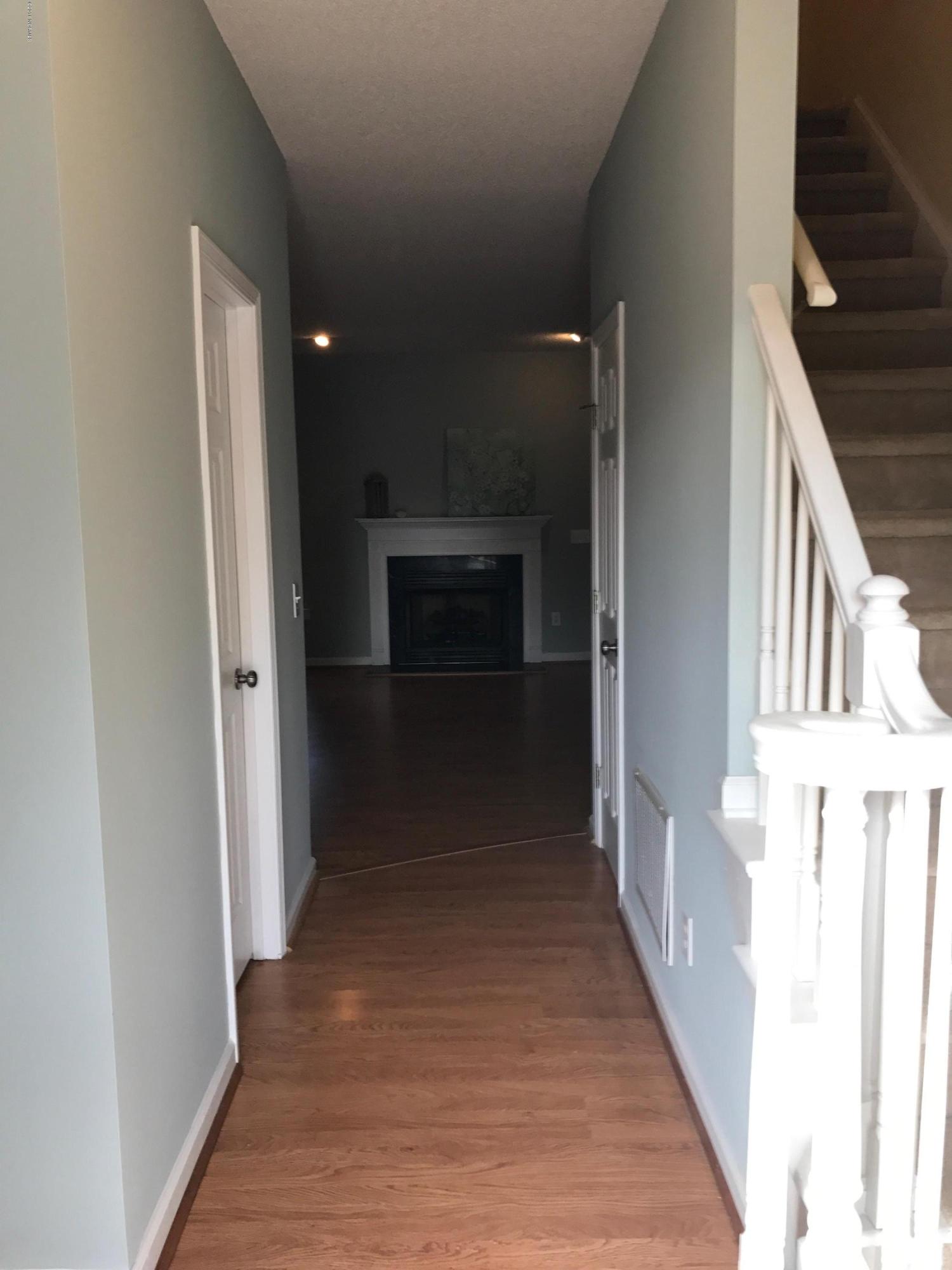 402 Ridge Road Wilmington, NC 28412 - Photo 3 of 19 IMG_3349.JPG