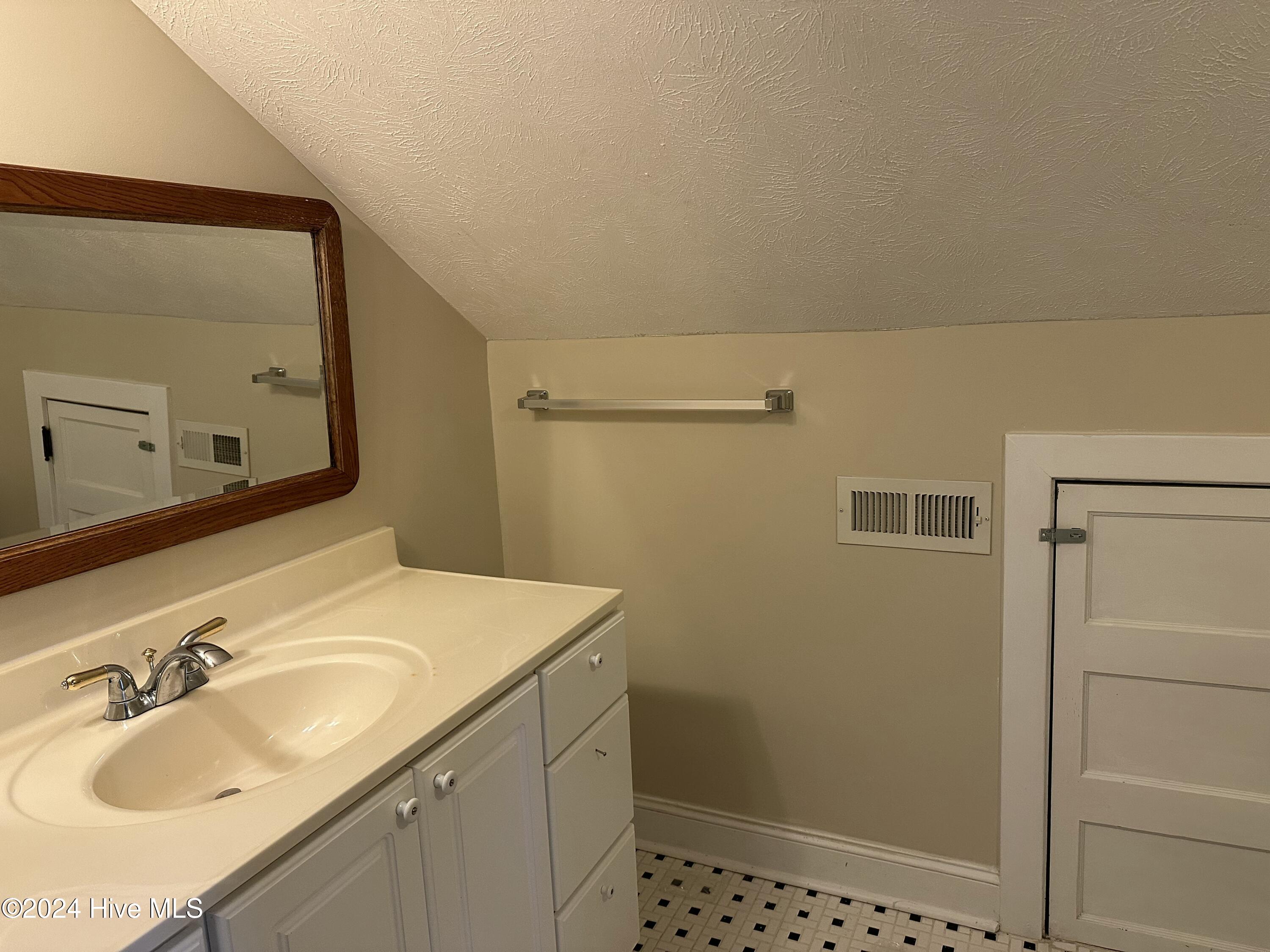 594 Yadkin Road Southern Pines, NC 28387 - Photo 35 of 43 IMG_2676