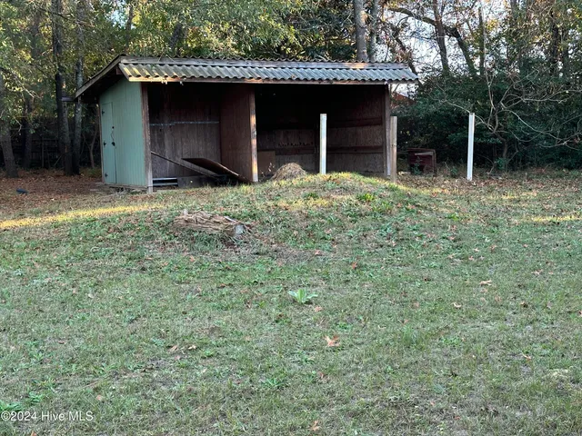 $2,200 | 594 Yadkin Road, Southern Pines, NC 28387