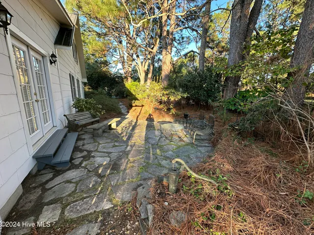 $2,200 | 594 Yadkin Road, Southern Pines, NC 28387