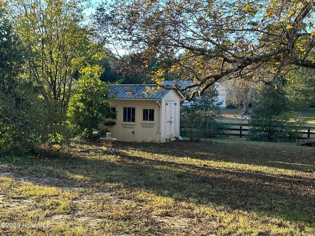 $2,200 | 594 Yadkin Road, Southern Pines, NC 28387