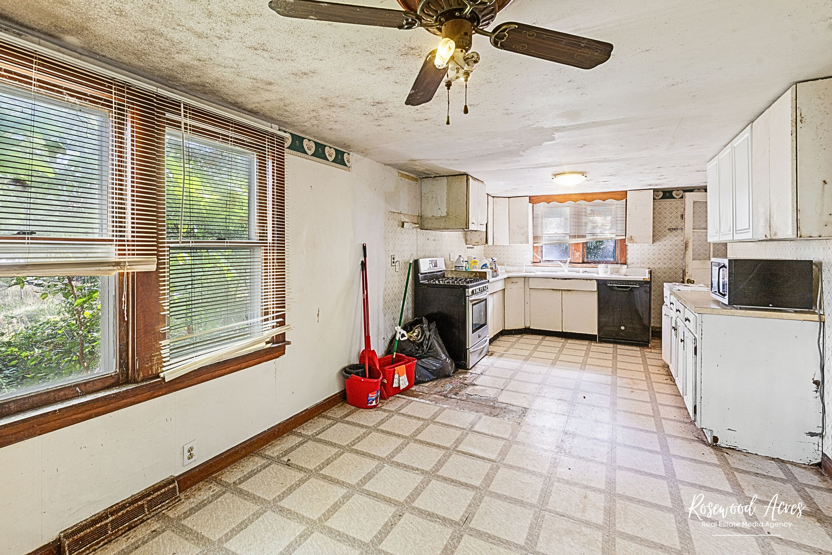 20899 West Angle Road Wilmington, IL 60481 - Photo 4 of 17