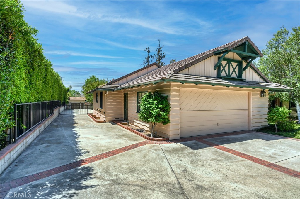 480 Oxford Drive Arcadia, CA 91007 - Photo 9 of 44