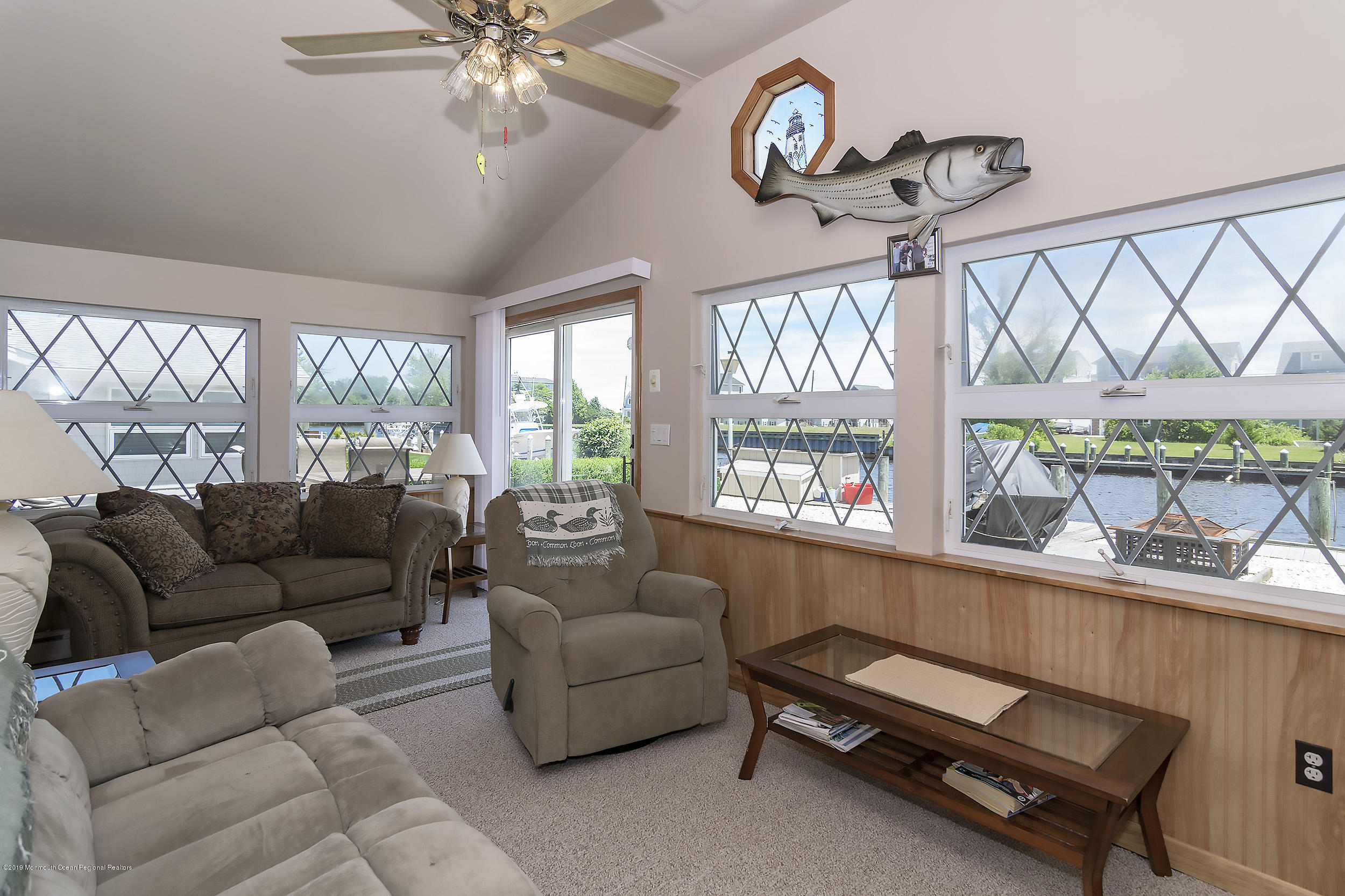 28 Cable Road Waretown, NJ 08758 - Photo 4 of 27 Living2