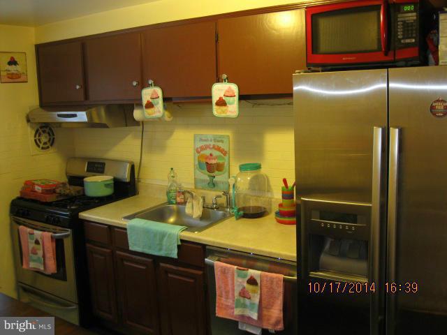 3708 Trent Road Randallstown, MD 21133 - Photo 8 of 25 Kitchen