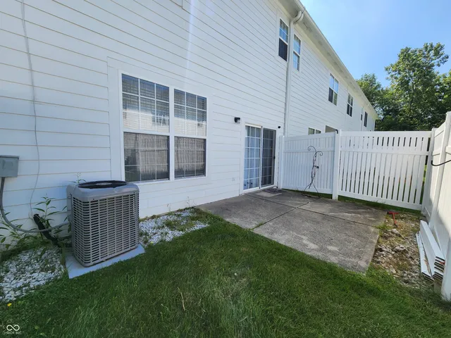 $309,995 | 16316 Meadowlands Lane, Westfield, IN 46074