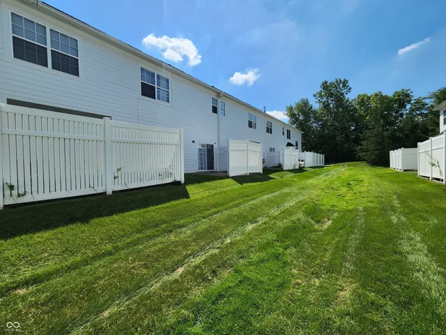 $309,995 | 16316 Meadowlands Lane, Westfield, IN 46074