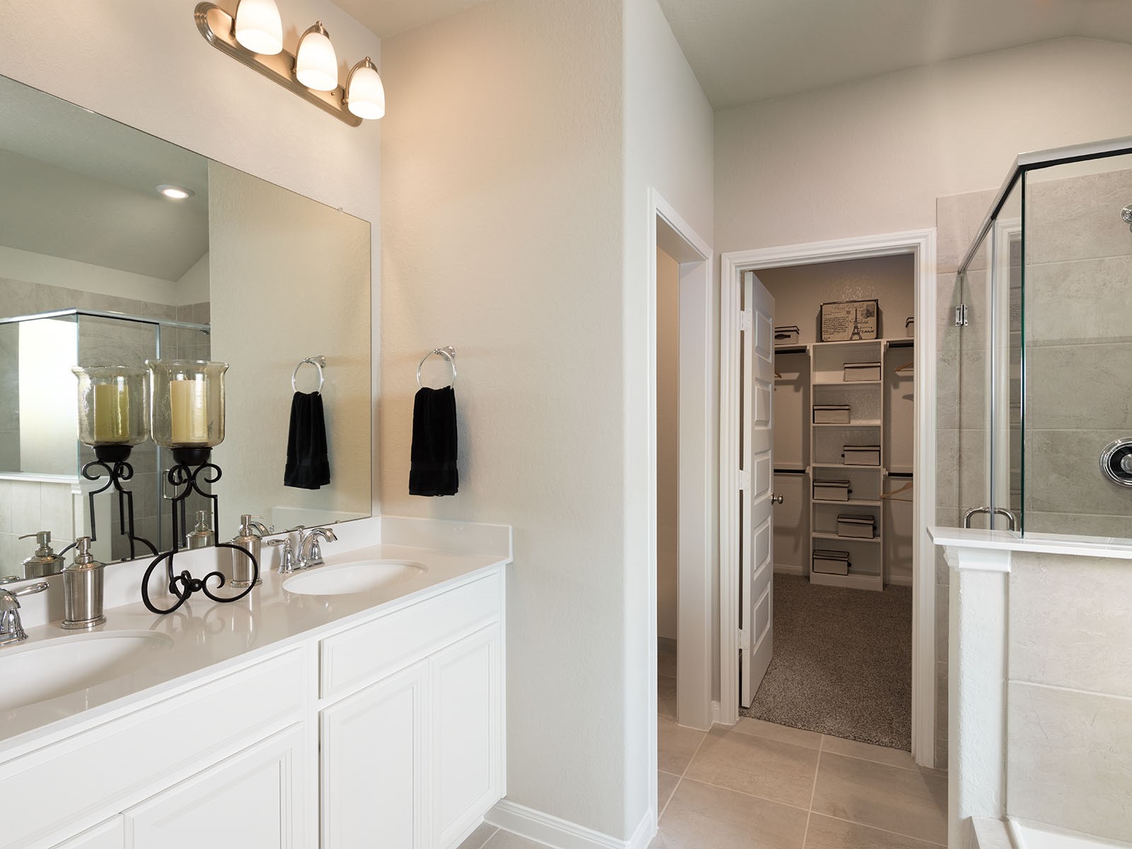 8323 Rio Spring Drive Baytown, TX 77523 - Photo 7 of 13 Photo is not of the actual home, but is an inspirational photo of builder’s model home and may depict options, furnishings, and/or decorator features that are not included