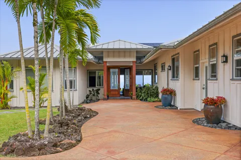 $2,665,000 | 74-4688 Pokole Place, Kailua-Kona, HI 96740
