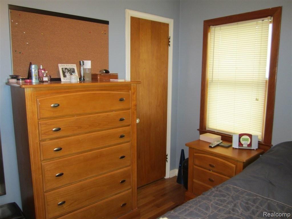 17460 Martin Road Roseville, MI 48066 - Photo 21 of 33 IMG_7947.JPG