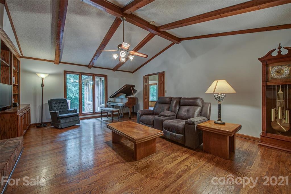 5416 Old Farm Road, Unit 9 Gastonia, NC 28056 - Photo 14 of 44 Gallery Image 14