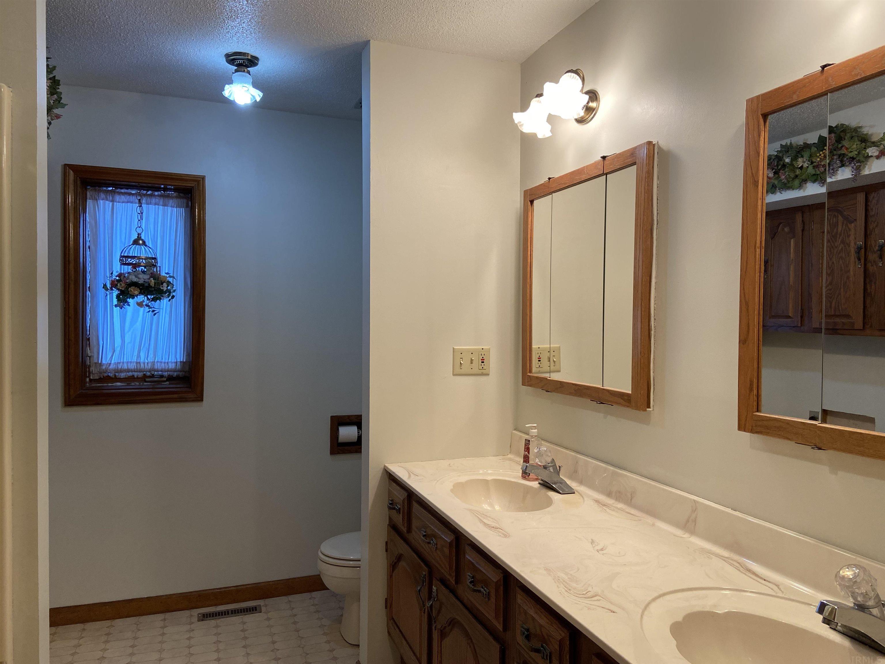 265 East Spring Street Peru, IN 46970 - Photo 13 of 21 Gallery Image 13