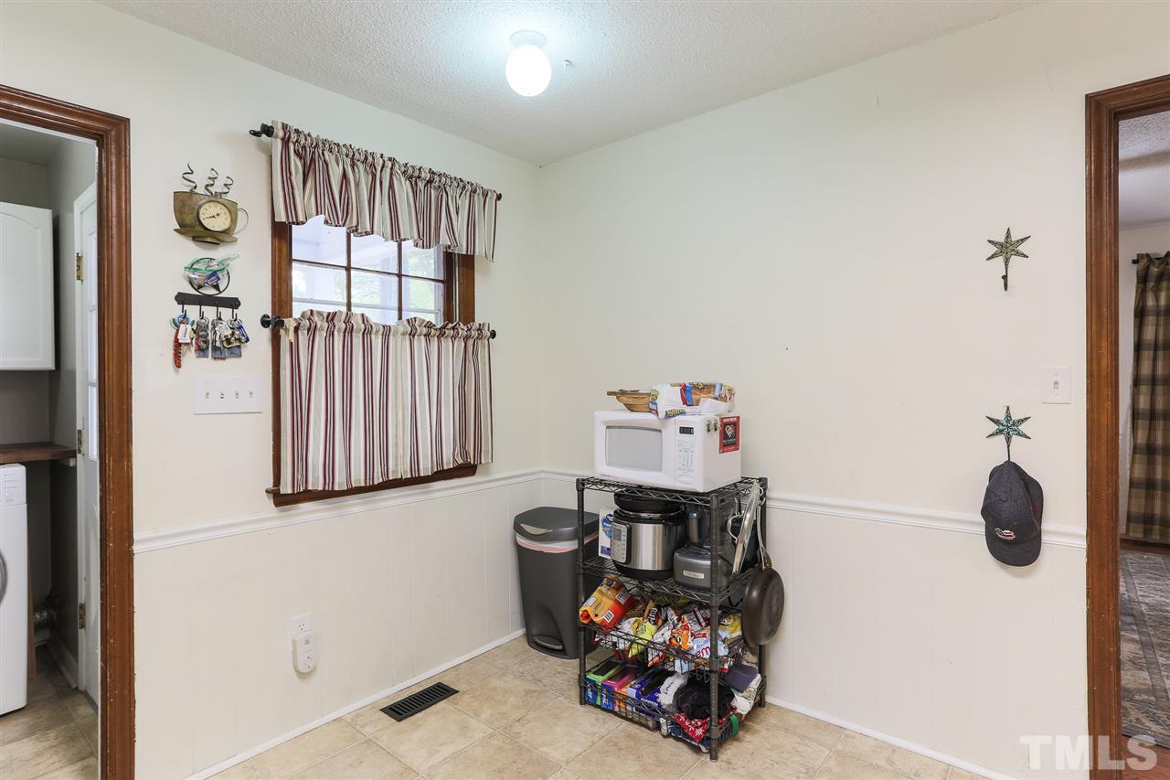 7613 Leesville Road Raleigh, NC 27613 - Photo 15 of 30