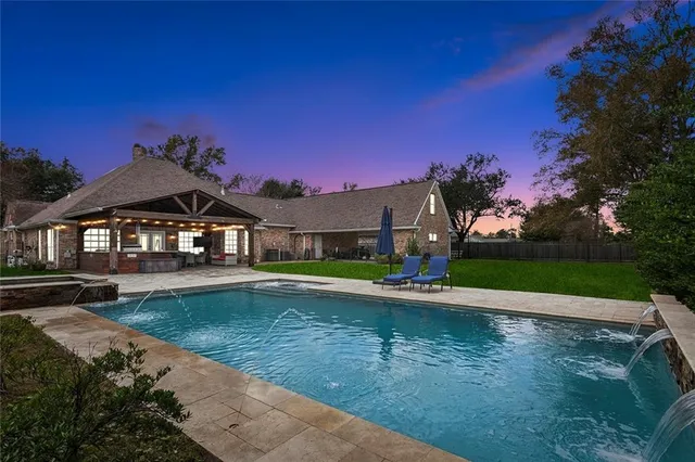 $685,000 | 65 Elmwood Drive, Destrehan, LA 70047