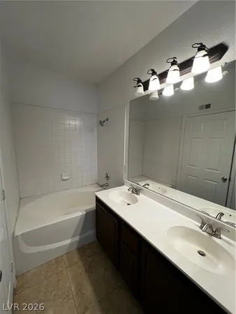 $1,700 | 1401 Seward Street, Unit 103, Las Vegas, NV 89128