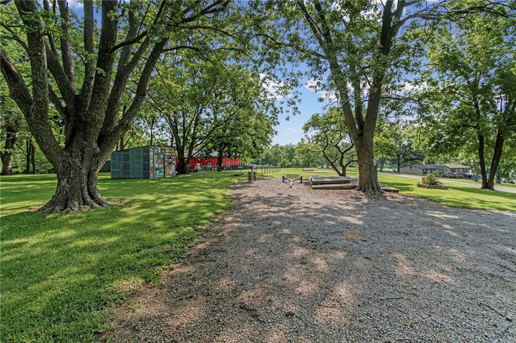 4640 Kickapoo Drive Lathrop, MO 64465 - Photo 32 of 54