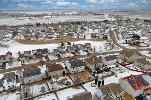 $445,000 | 4132 Hoffman Street, Plano, IL 60545