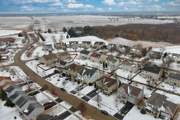 $445,000 | 4132 Hoffman Street, Plano, IL 60545