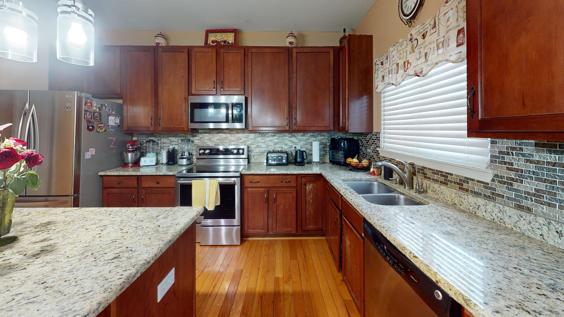 4132 Hoffman Street Plano, IL 60545 - Photo 25 of 54