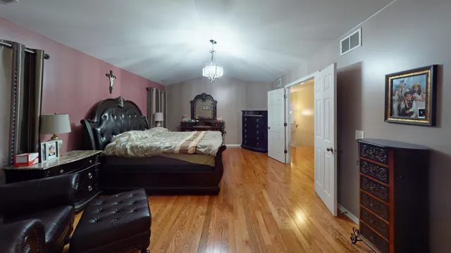 $445,000 | 4132 Hoffman Street, Plano, IL 60545