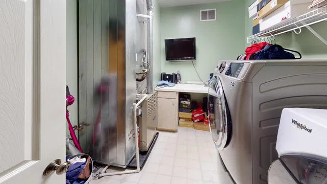 $445,000 | 4132 Hoffman Street, Plano, IL 60545