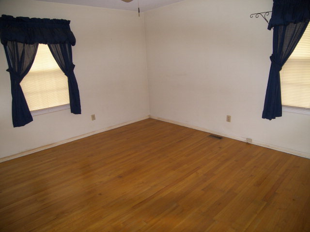 6016 Neuse Street Raleigh, NC 27610 - Photo 4 of 8 Additional Photo