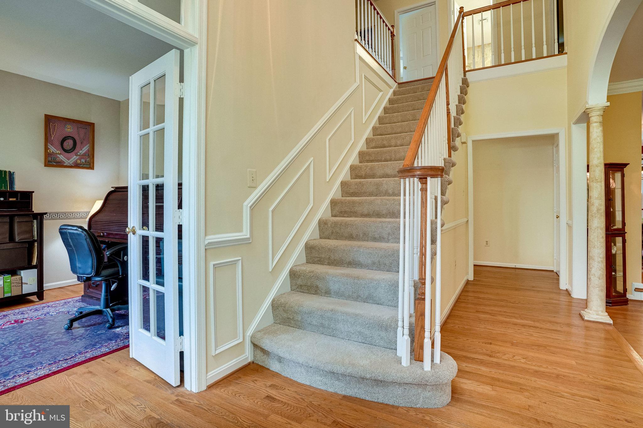 8529 Silverview Drive Lorton, VA 22079 - Photo 17 of 86 Entry Foyer/Office