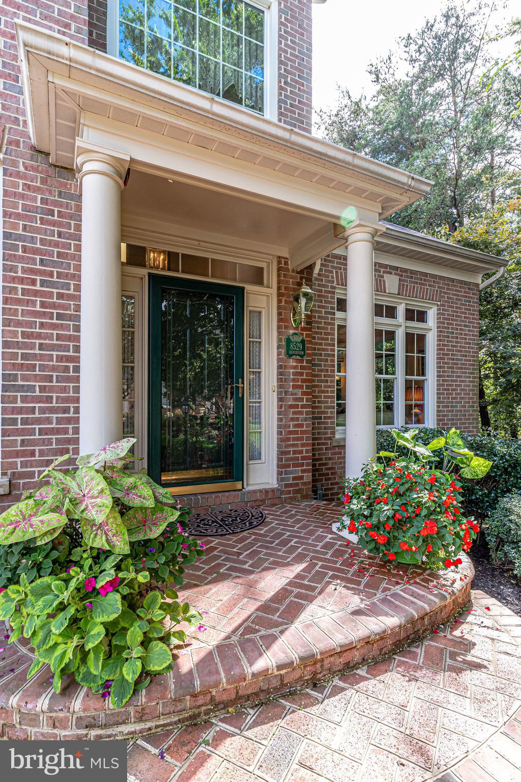 8529 Silverview Drive Lorton, VA 22079 - Photo 8 of 86 Front Porch
