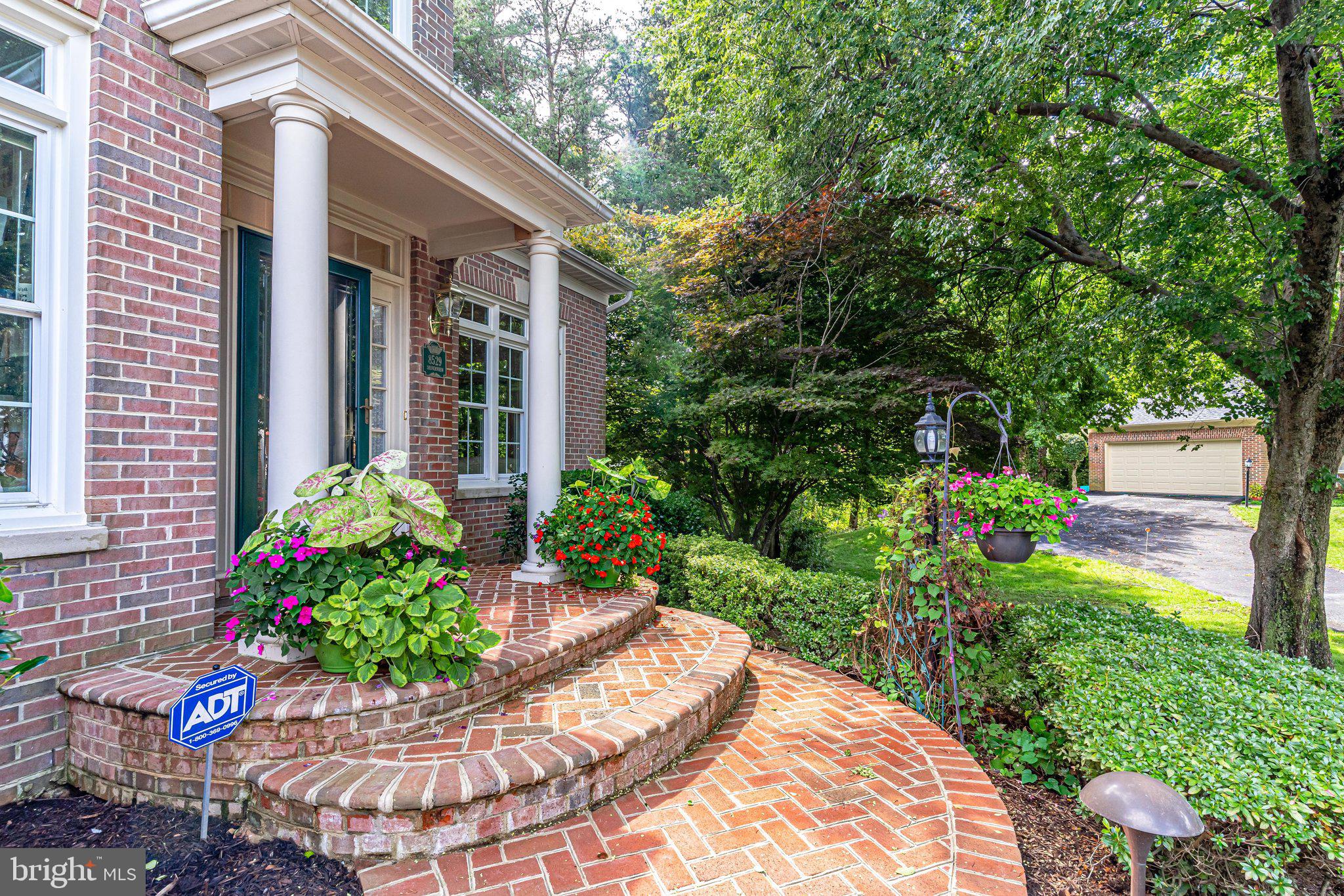 8529 Silverview Drive Lorton, VA 22079 - Photo 9 of 86 Front Porch