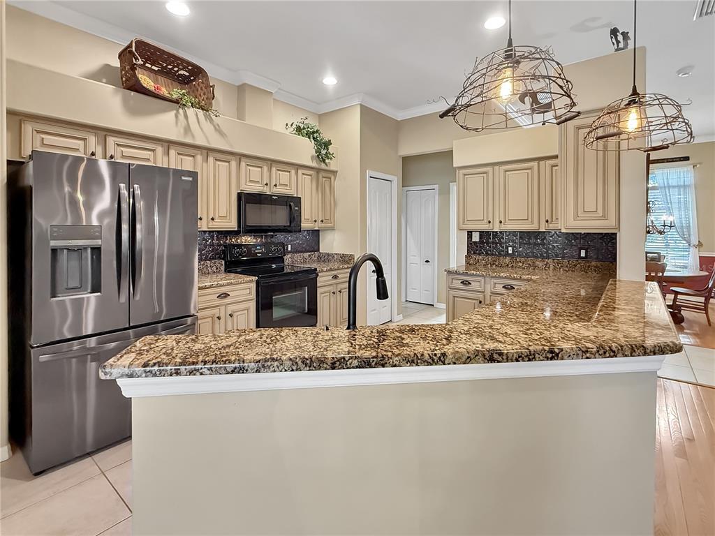 711 Shadow Bay Way Osprey, FL 34229 - Photo 11 of 59