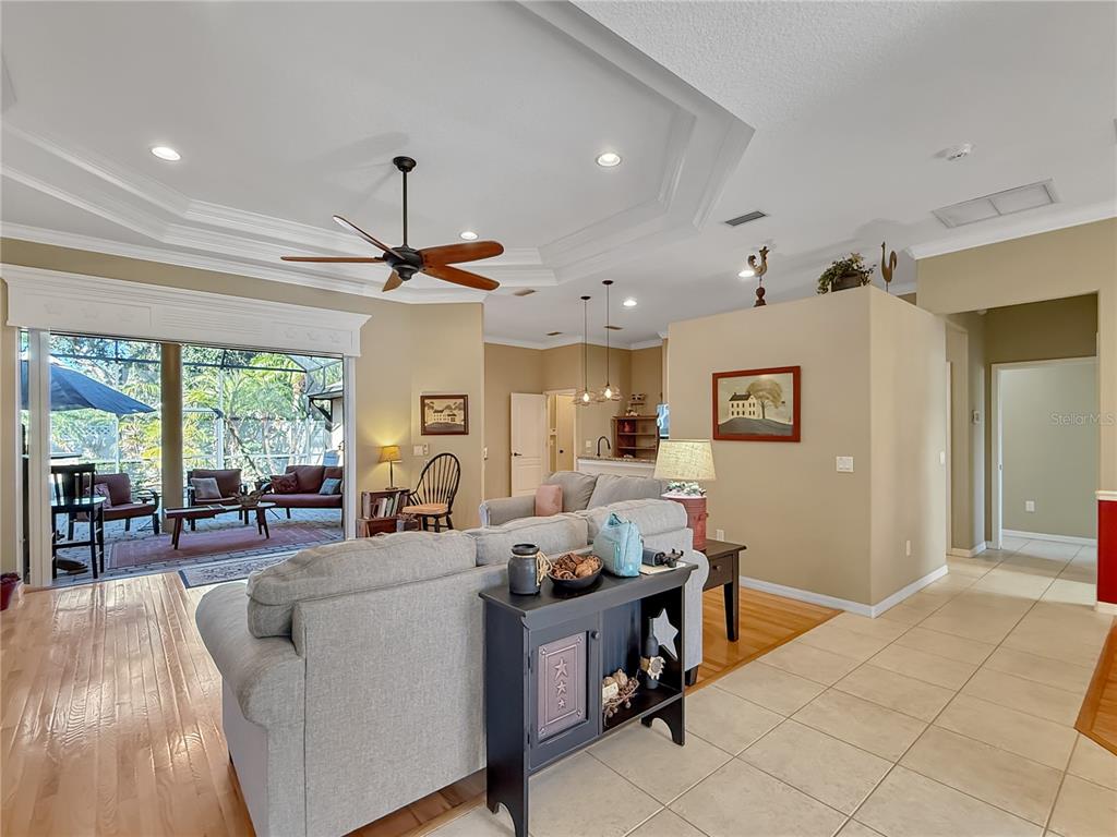 711 Shadow Bay Way Osprey, FL 34229 - Photo 5 of 59