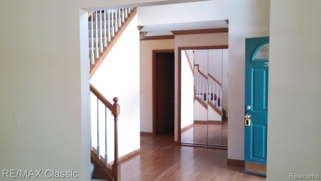 45395 Glengarry Road Canton, MI 48188 - Photo 18 of 45 012.jpg
