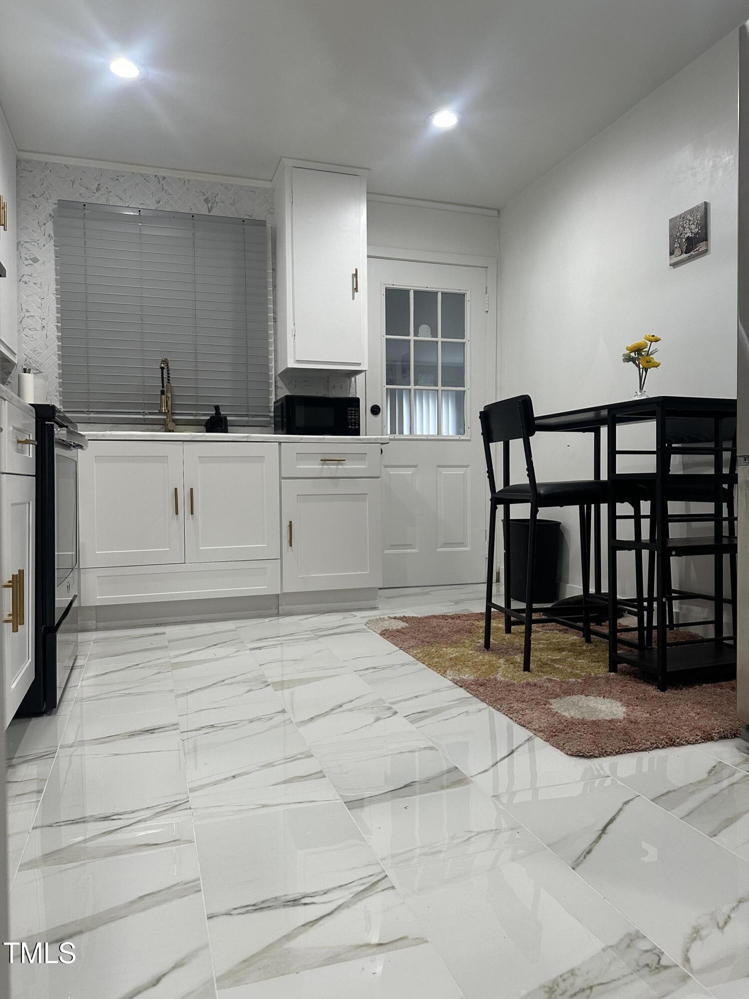 1216 Elizabeth Road West Wilson, NC 27893 - Photo 29 of 34 a view of a hotel room