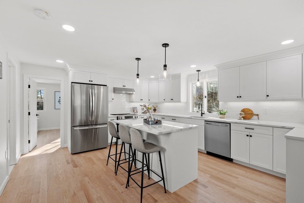 11 Wadsworth Road North Reading, MA 01864 - Photo 15 of 42 Gallery Image 15
