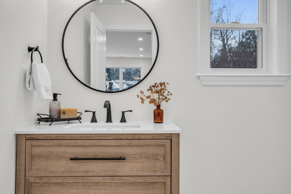 11 Wadsworth Road North Reading, MA 01864 - Photo 30 of 42 Gallery Image 30