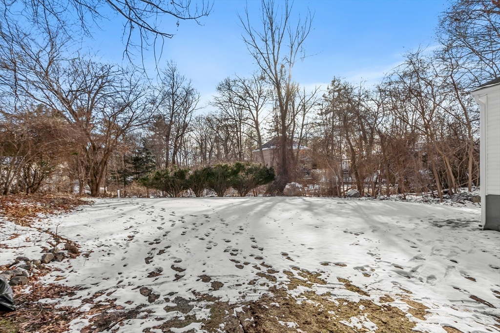 11 Wadsworth Road North Reading, MA 01864 - Photo 41 of 42 Gallery Image 41