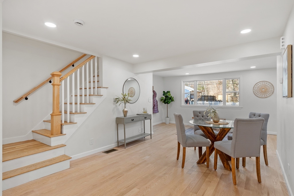 11 Wadsworth Road North Reading, MA 01864 - Photo 9 of 42 Gallery Image 9