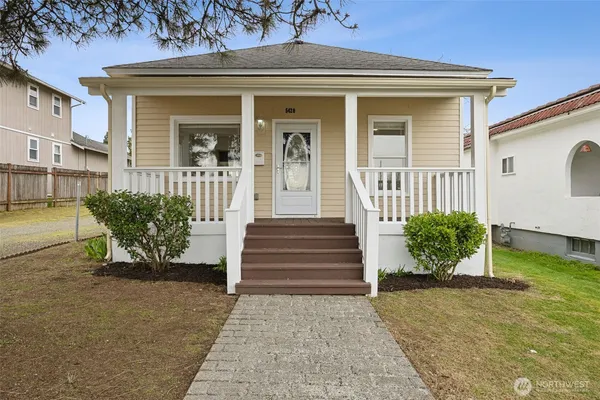 $384,999 | 5420 South State Street, Tacoma, WA 98409