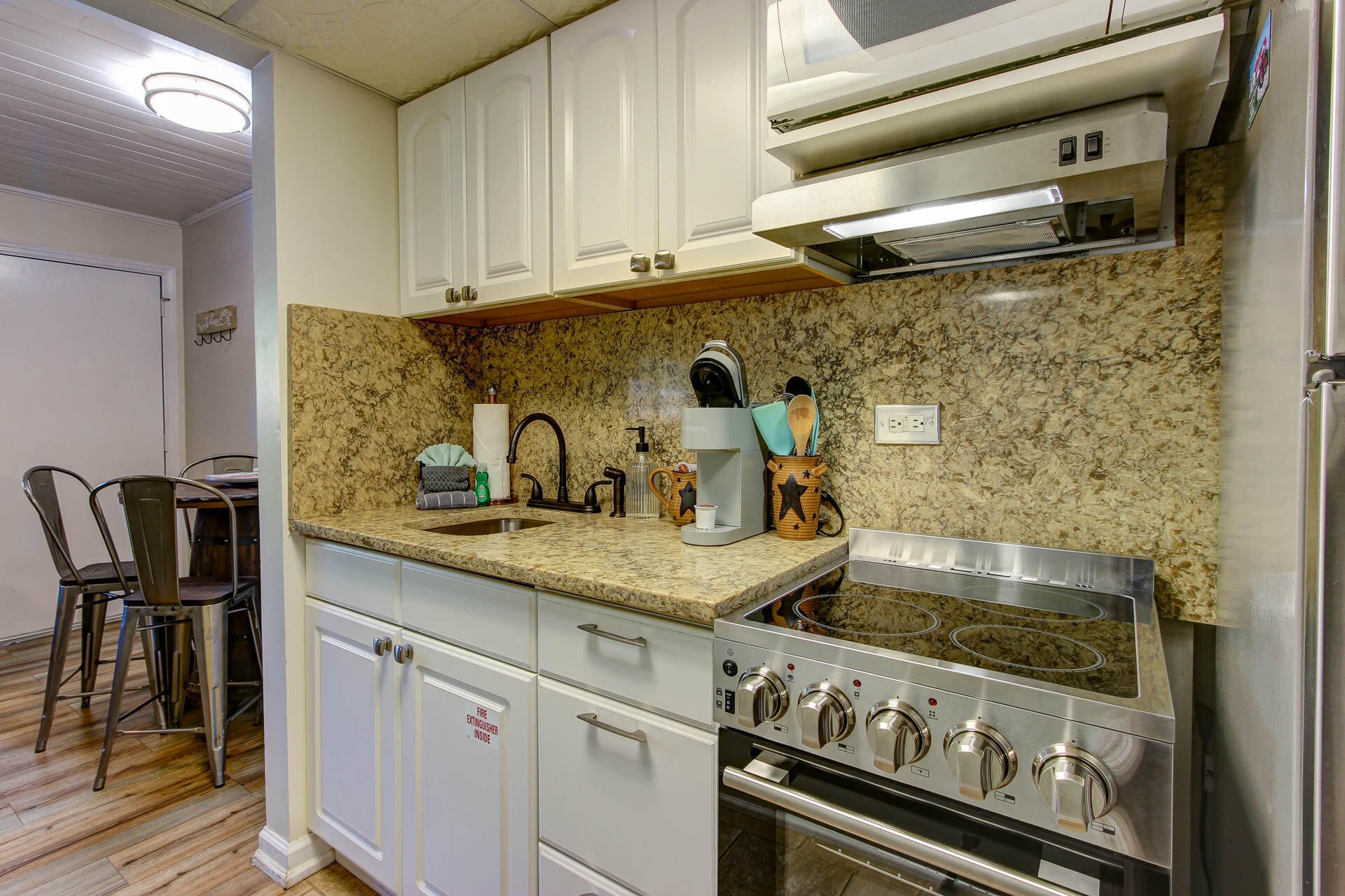 685 River Road, Unit 304 Gatlinburg, TN 37738 - Photo 17 of 32 Gallery Image 17