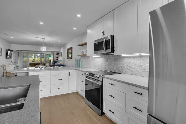 $2,500 | 2331 Croton Lane, Unit 101C, Delray Beach, FL 33445