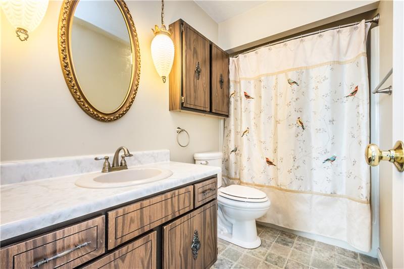 207 Steiner Bridge Road Valencia, PA 16059 - Photo 12 of 24 Main level full bath