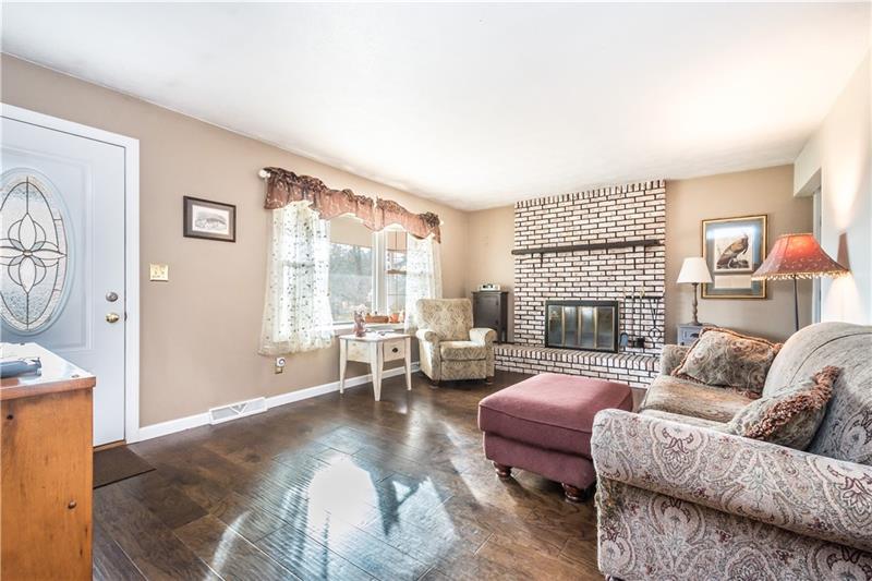 207 Steiner Bridge Road Valencia, PA 16059 - Photo 5 of 24 Welcoming front living room