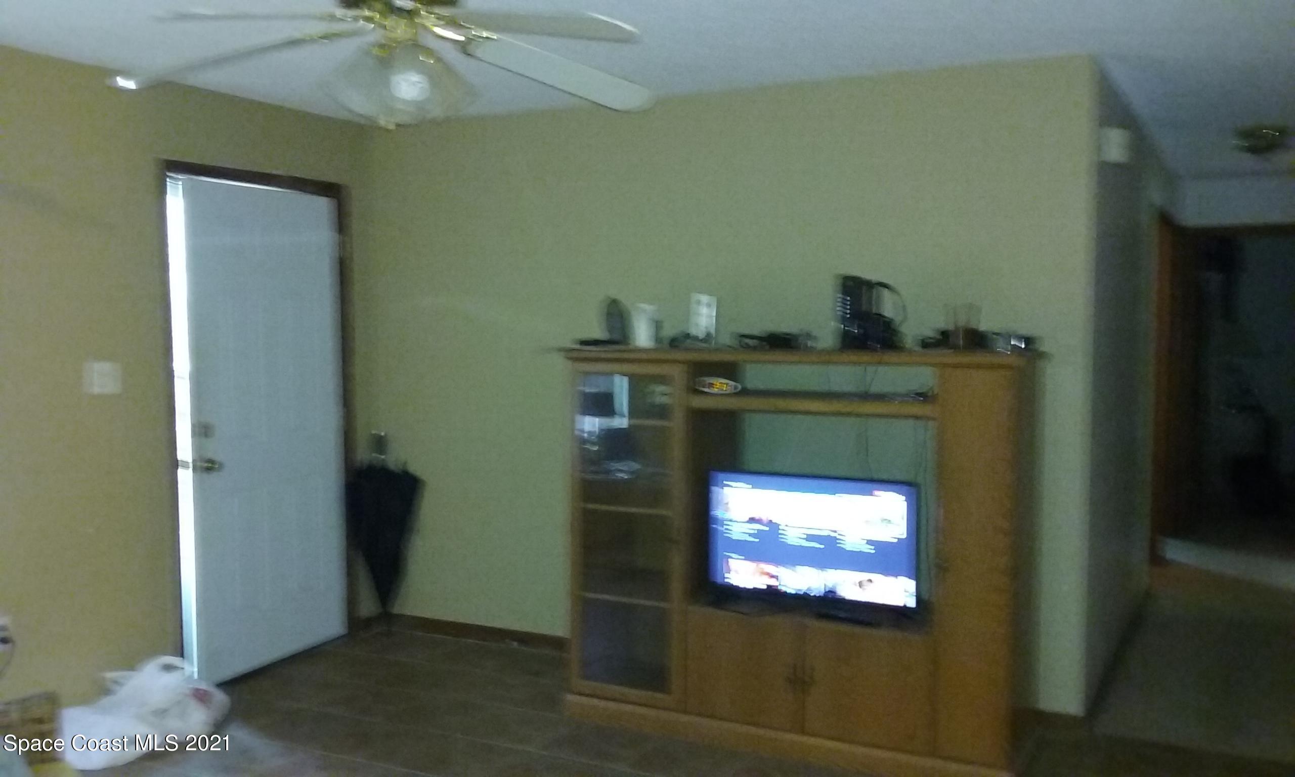5405 Holden Road Cocoa, FL 32927 - Photo 2 of 7 Living Room