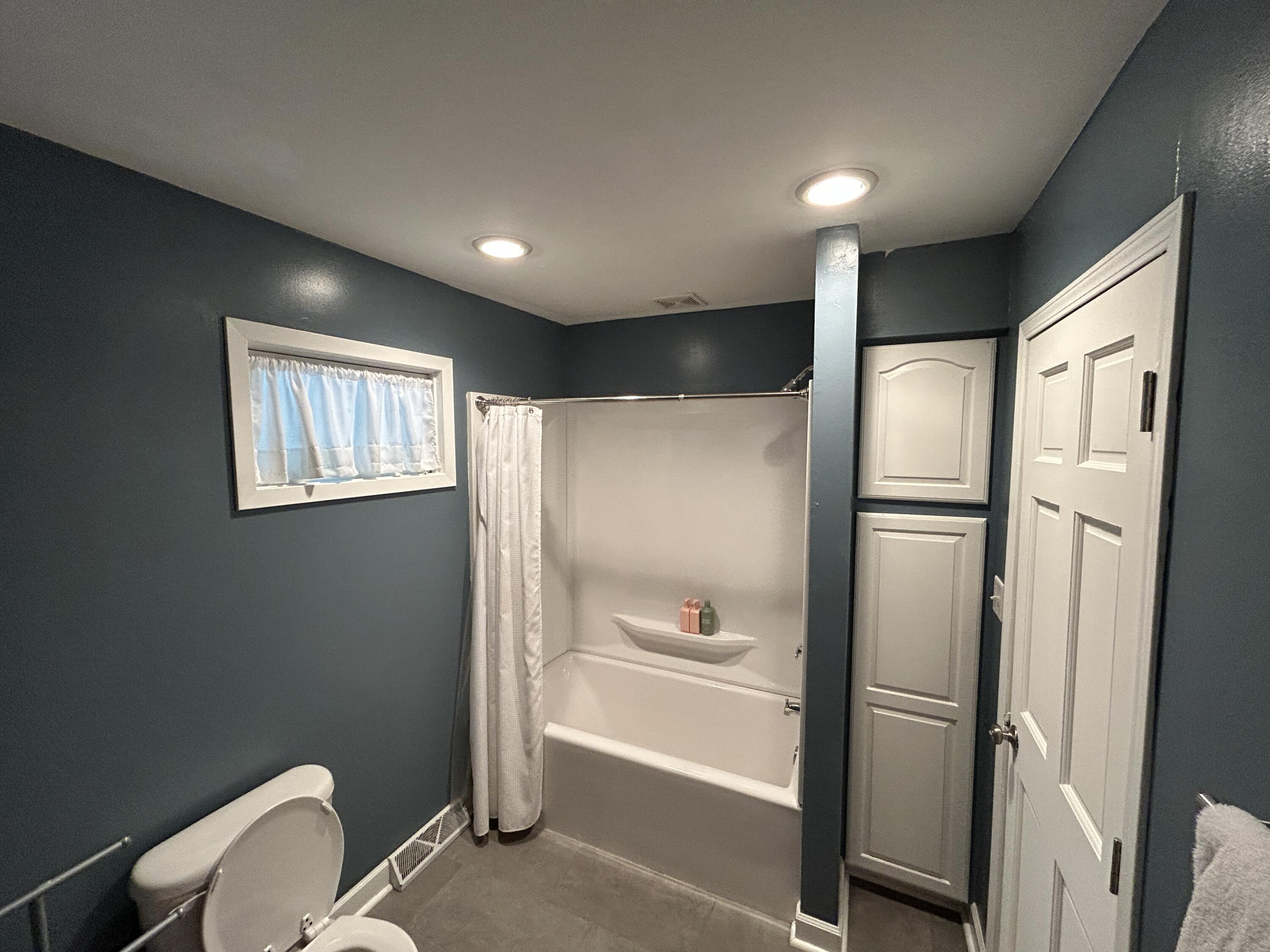 7301 Locust Avenue Gary, IN 46403 - Photo 14 of 33 3000x2250