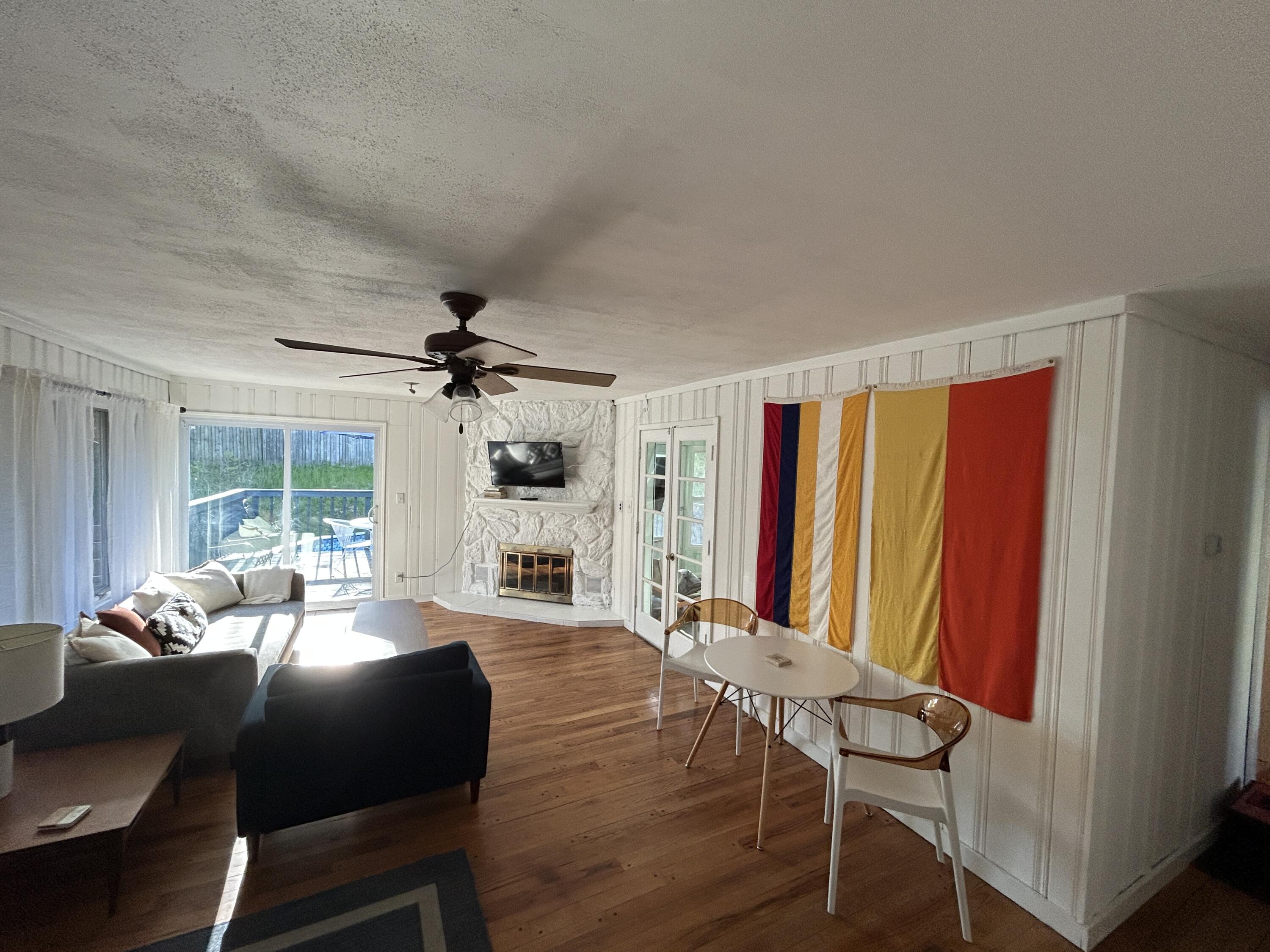 7301 Locust Avenue Gary, IN 46403 - Photo 7 of 33 3000x2250