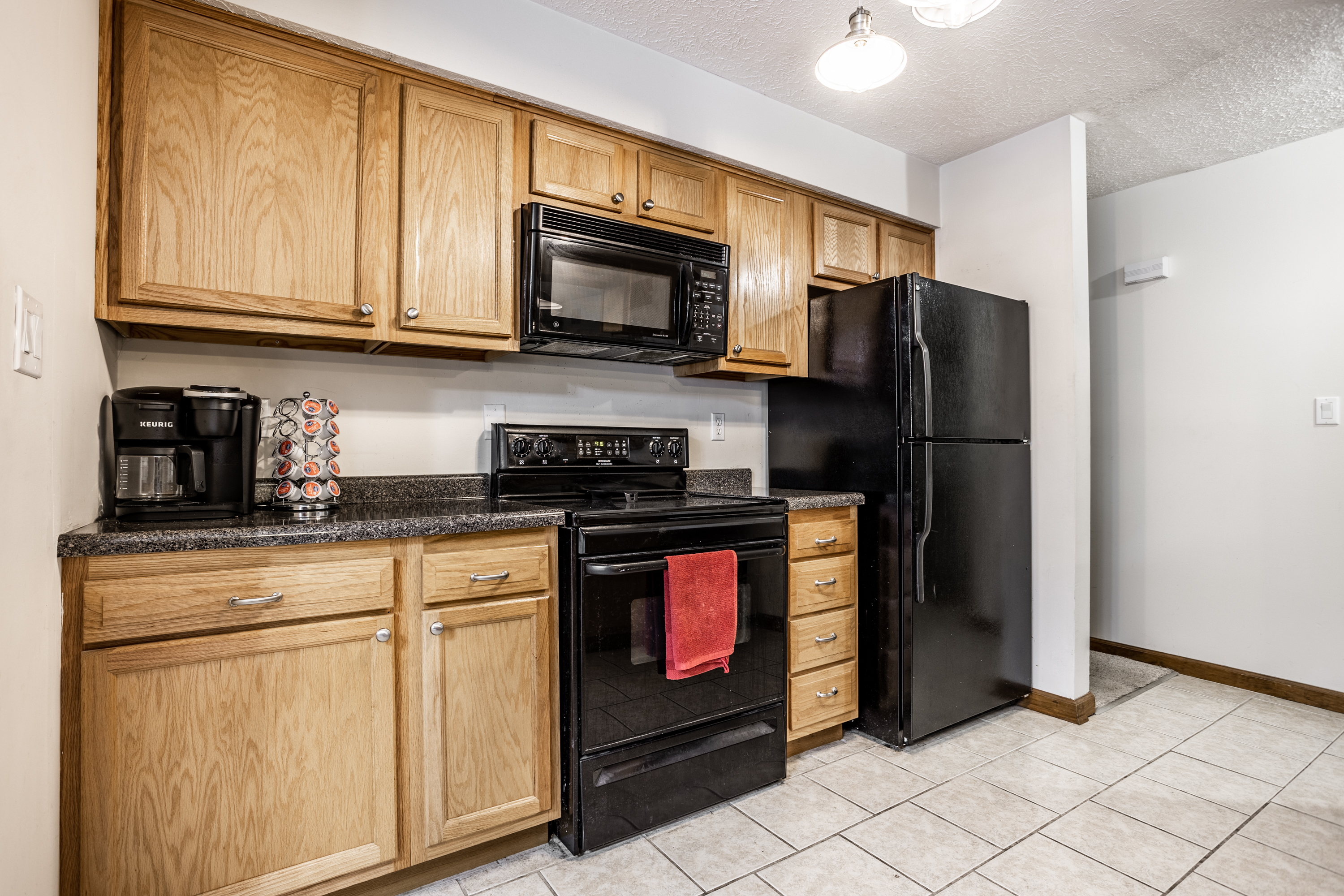 7637 Combs Road Indianapolis, IN 46237 - Photo 7 of 19 Gallery Image 7
