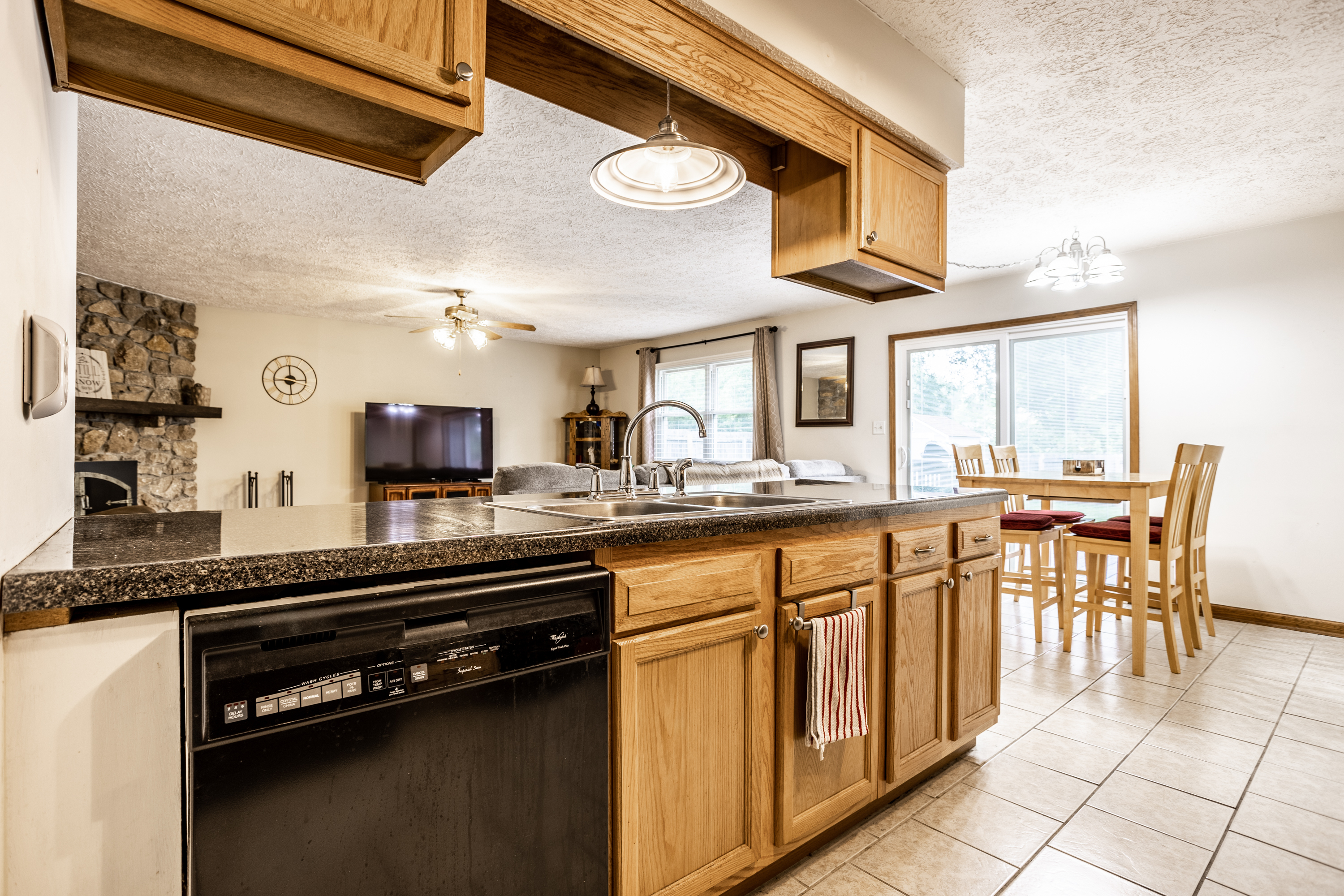 7637 Combs Road Indianapolis, IN 46237 - Photo 8 of 19 Gallery Image 8