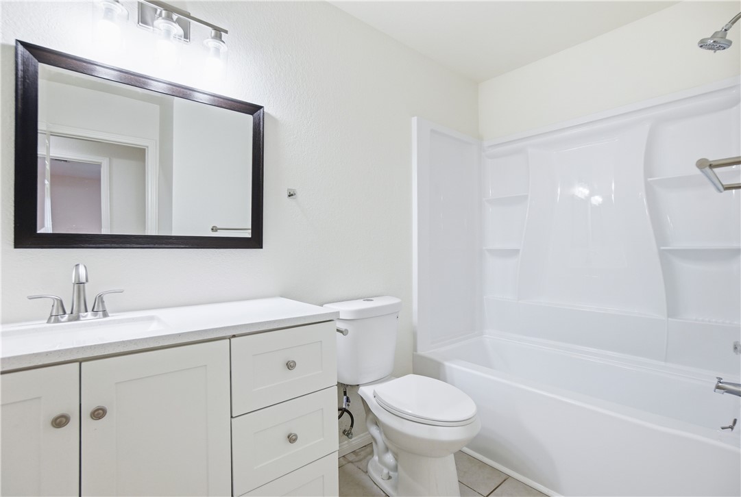 21011 Ponca Road Apple Valley, CA 92308 - Photo 12 of 26