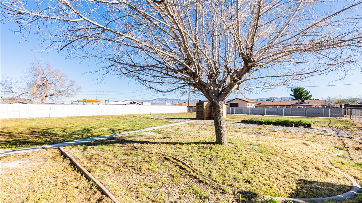 21011 Ponca Road Apple Valley, CA 92308 - Photo 23 of 26